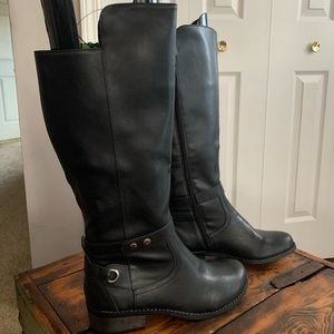 Arizona tall black boots